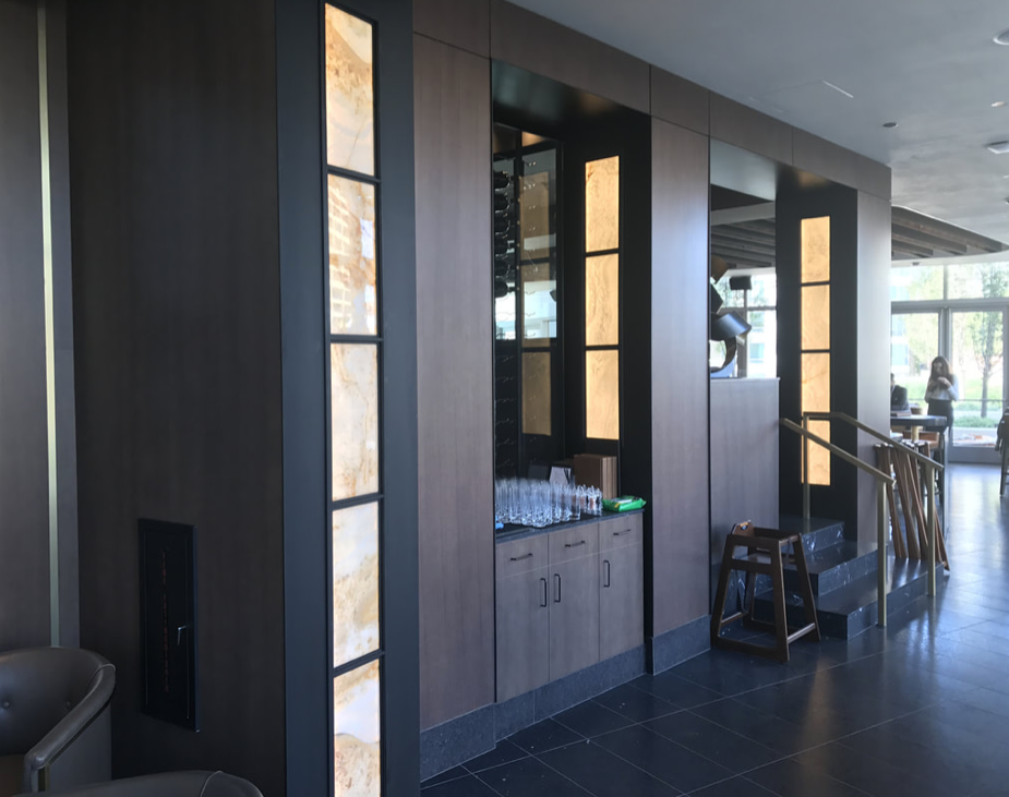 White Onyx Detail Chicago Restaurant — Fireplaces & Wall Features